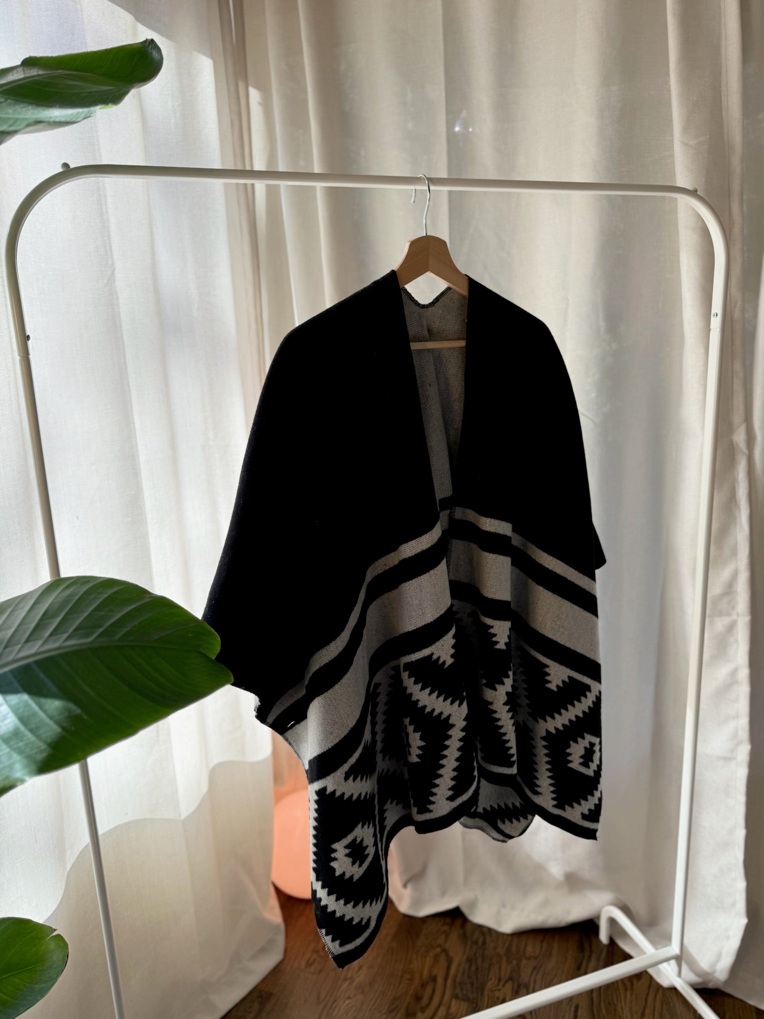 Black and White Shawl