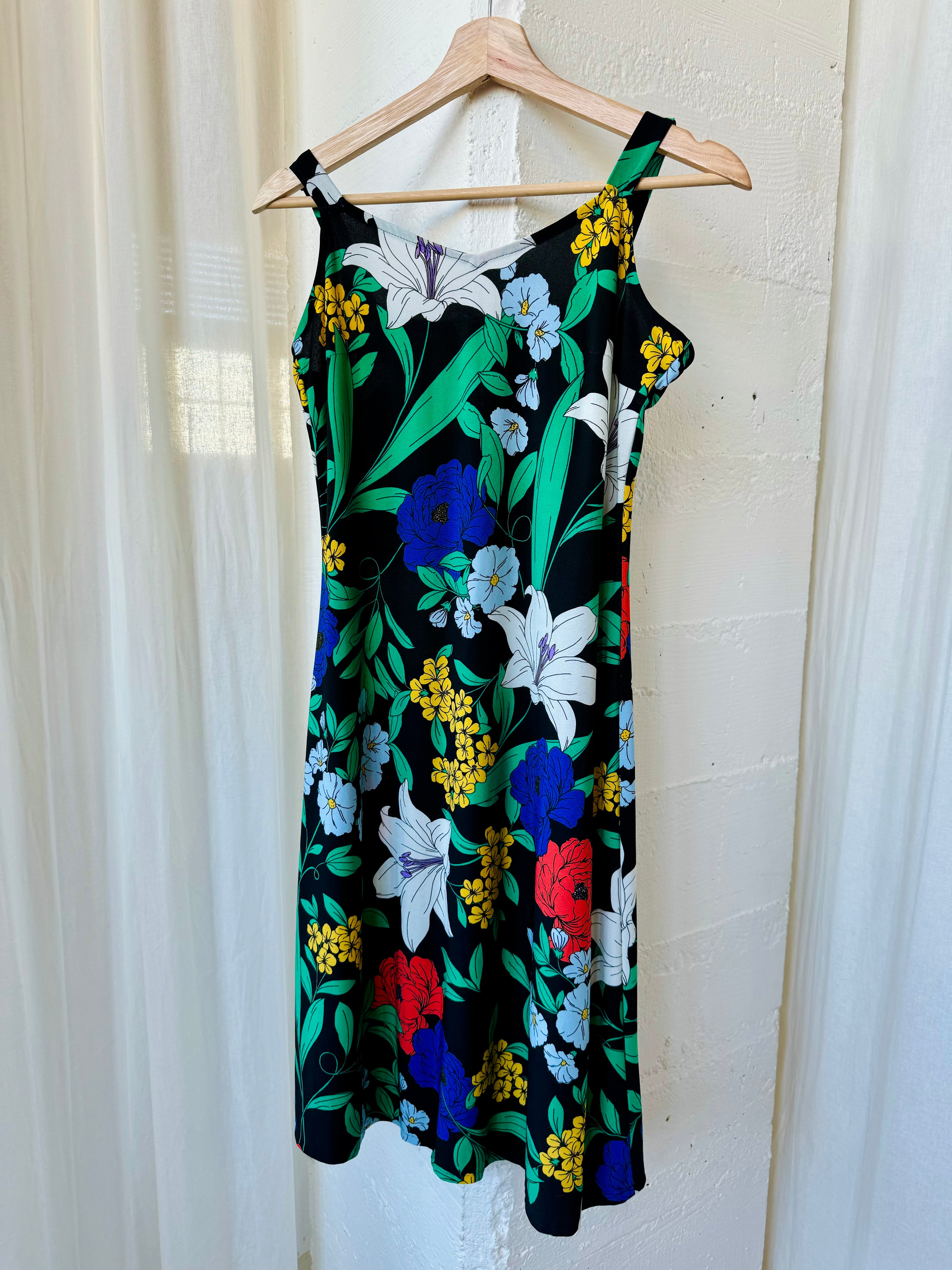 Roz & Ali Black Floral Dress